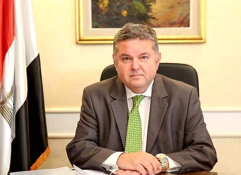 أعلن السيد/ هشام توفيق وزير قطاع الأعمال العام، عن الاستقرار على تطوير مصانع شركة الدلتا للأسمدة في موقعها