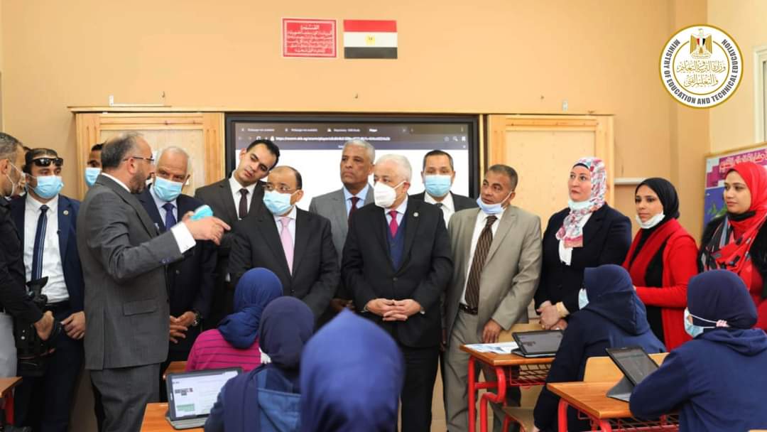 Ex6EPRQW8AsgLF6.jpg