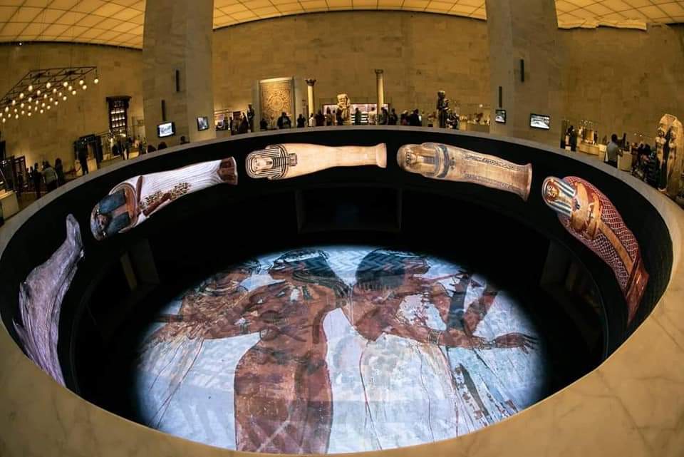 توافد المئات على المتحف القومي للحضارة المصرية في اليوم الرابع من افتتاحه