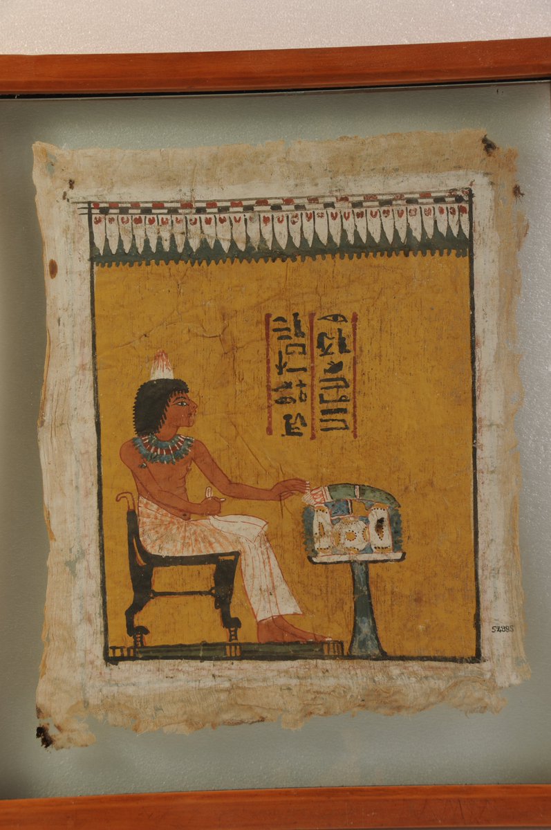 المتحف المصري يوم التراث العالمى عبرت صناعة النسيج فى مصر القديمة عن التقنيات التى تم استخدامها وصناعة EzSA4vEVgAc9ASP