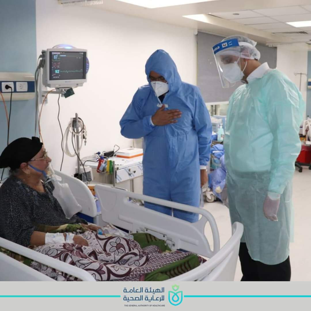 قام الدكتور أحمد السبكي، رئيس هيئة الرعاية الصحية، وعدد من قيادات الهيئة، بجولات تفقدية داخل أقسام EziXb eX0AU8Nhf