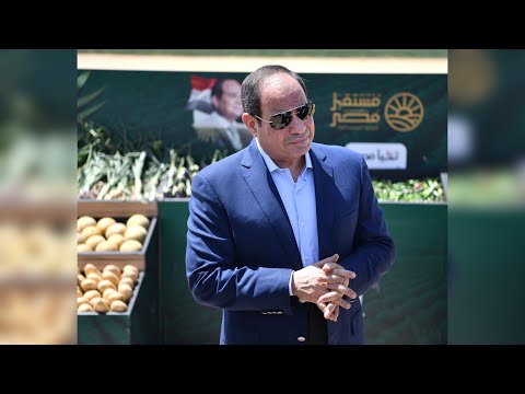 الرئيس عبد الفتاح السيسي يتفقد موسم الحصاد الزراعي بمشروع مستقبل مصر hqdefaul 50