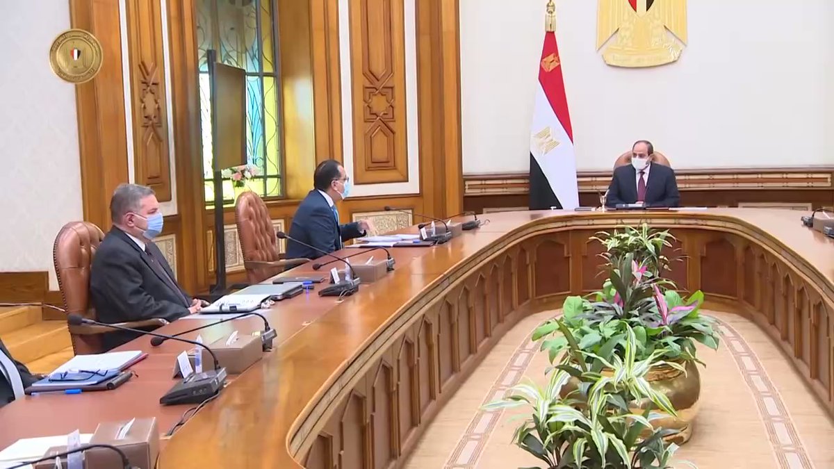 الرئيس عبد الفتاح السيسي يتابع الاستراتيجية القومية لتوطين صناعة المركبات الكهربائية والصناعات المغذية، nSILSUdVohkOOjLk