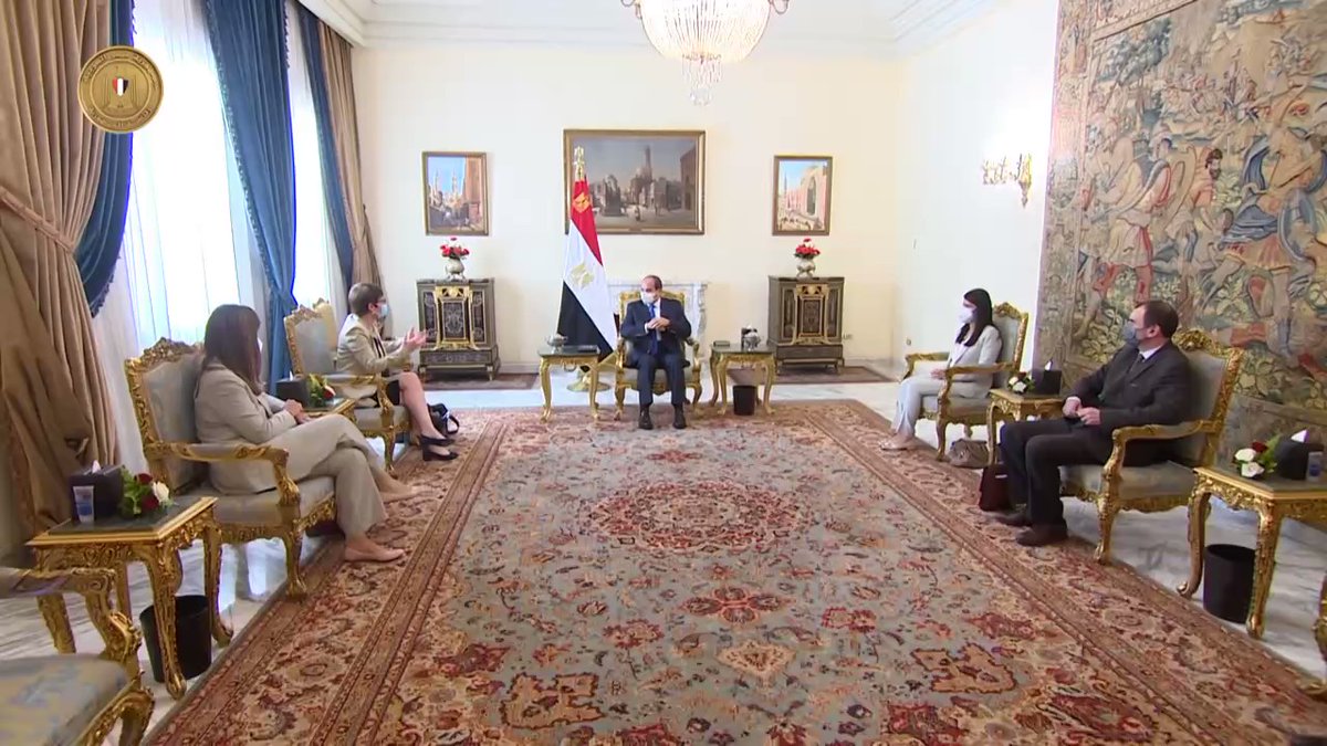 استقبل الرئيس عبد الفتاح السيسي اليوم السيدة أوديل رينو باسو، رئيس البنك الأوروبي لإعادة الإعمار oFa0bepQ4Dbr88ON