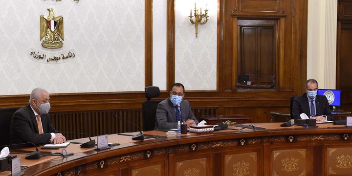 رئيس الوزراء يتابع إجراءات عقد امتحانات الثانوية العامة التقى الدكتور مصطفى مدبولي، رئيس مجلس 22580