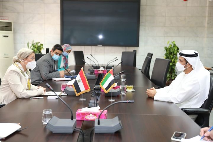 وزارة البيئة وزيرة البيئة تلتقى سفير دولة الإمارات لبحث سبل التعاون بين البلدين فى المجالات 37079