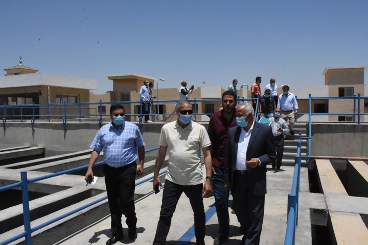 مسئولو الإسكان يتفقدون مشروعات المرافق وأعمال تطوير المحاور والطرق بالقاهرة الجديدة جارٍ تنفيذ المرحلة 48158