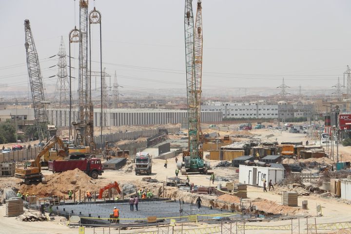 وزارة الإسكان والمرافق والمجتمعات العمرانية مسئولو الإسكان والمقاولون العرب يتفقدون مشروع 48989