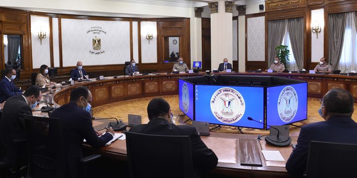 رئيس الوزراء يتابع موقف المبادرة الرئاسية حياة كريمة وإحياء القاهرة التاريخية وممشى أهل مصر عقد الدكتور 53835