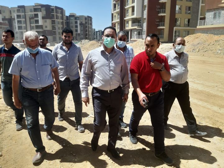 وزارة الإسكان والمرافق والمجتمعات العمرانية: رئيس جهاز الشروق يتفقد 1176 وحدة سكنية بمشروع 76649