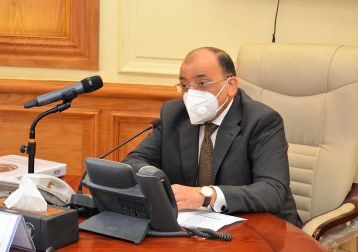 وزارة التنمية المحلية *وزير التنمية المحلية يرأس إجتماع اللجنة العليا لتراخيص المحال العامة 86144