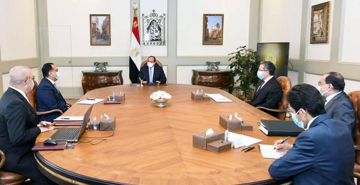 السيد الرئيس يتابع مشروعات التنمية السياحية على مستوى الجمهورية 94265