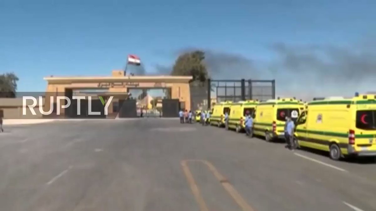 Egypt: Aid convoy supplies food, fuel and medical aid to Gaza via Rafah crossing KZdkSznWoIMe RWQ