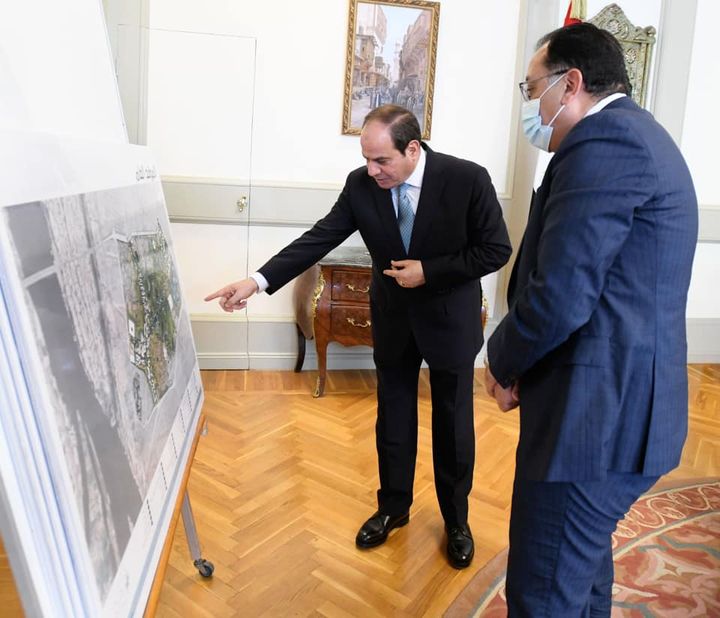 السيد الرئيس يطلع علي مشروع حديقة تلال الفسطاط بالقاهرة التاريخية الاكبر في الشرق الاوسط علي مساحة ٥٠٠ فدان 21864