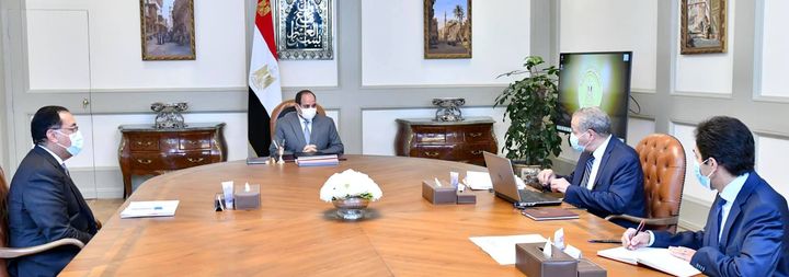 السيد الرئيس يتابع مخطط إنشاء ورفع كفاءة الصوامع والمخازن الاستراتيجية على مستوى الجمهورية، وكذلك جهود 32040