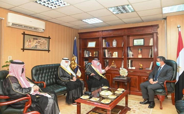 التقى الدكتور خالد العناني وزير السياحة والآثار اليوم بوزير التجارة والاستثمار بالمملكة العربية السعودية 38794