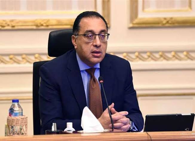 رئيس الوزراء يلتقي وزير الاتصالات لمتابعة الموقف التنفيذي لعدد من المشروعات التي تعمل عليها الوزارة 2٫2 53260