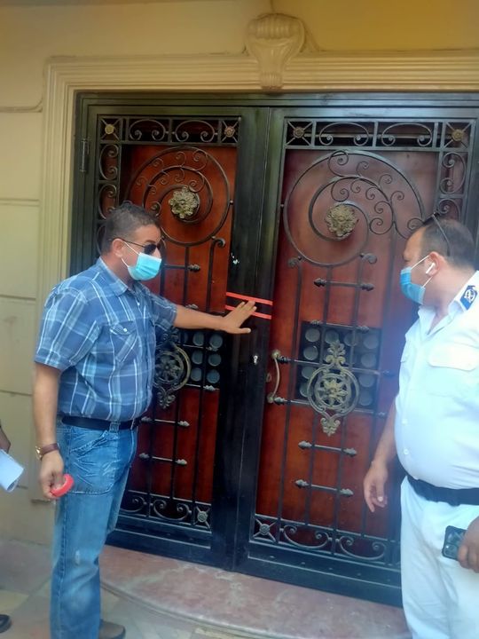رئيس جهاز القاهرة الجديدة : تنفيذ 8 قرارات غلق وتشميع ورفع عدادات كهرباء لفيلات مخالفة بالتجمع الخامس 64373