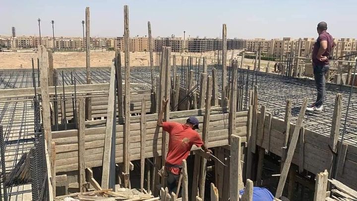 وزارة الإسكان والمرافق والمجتمعات العمرانية: جهاز حدائق أكتوبريوقف أعمال بناء مخالف بقطعتى 65259