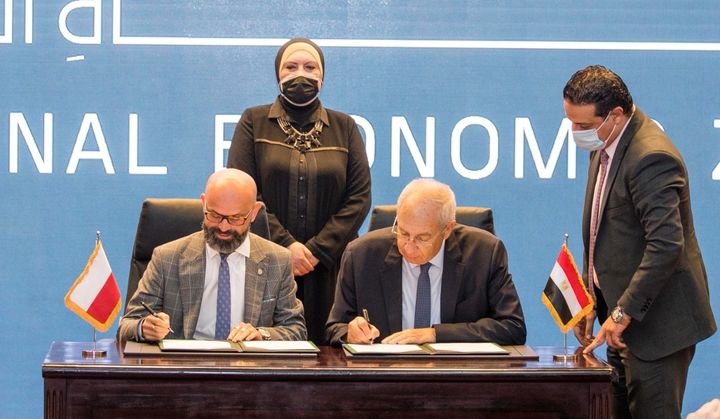 توقيع اتفاقية بين اقتصادية قناة السويس ومنطقة كاتوفيتسا البولندية لإنشاء منطقة صناعية بولندية في مصر شهدت 73778