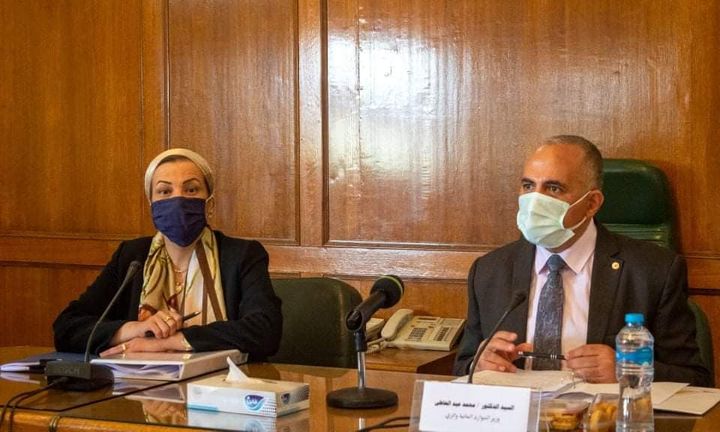 بيان صحفى - عقد إجتماع اللجنة العليا لتراخيص الشواطئ برئاسة وزير الموارد المائية والري وبحضور وزيرة البيئة 74674