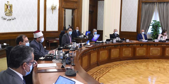 خلال اجتماع مجلس الوزراء اليوم: رئيس الوزراء يشيد باتفاقيات التعاون التي تم توقيعها بين مصر وفرنسا 76352