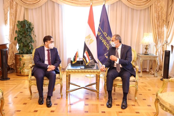 مباحثات مصرية ليبية مكثفة لتعزيز التعاون بين البلدين فى مجالات الاتصالات وتكنولوجيا المعلومات والبريد 81757