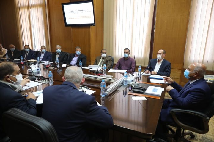 وزارة النقل: في إطار توجيهات القيادة السياسية بالإرتقاء وتطوير العنصر البشري بالسكة الحديد 82740