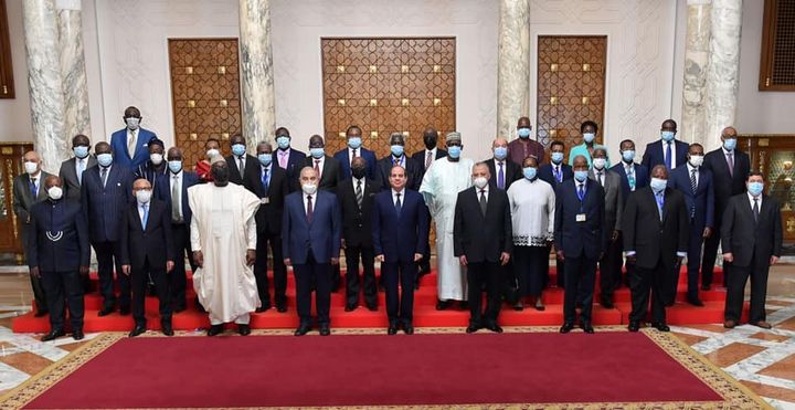 السيد الرئيس لرؤساء المحاكم الدستورية الافريقية : مصر حاربت الارهاب بالتوازي مع جهود التنمية الشاملة 85380