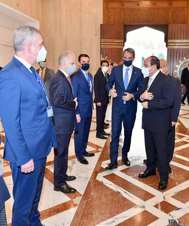 استقبل السيد الرئيس عبد الفتاح السيسي اليوم السيد كيرياكوس ميتسوتاكيس، رئيس وزراء جمهورية اليونان، وذلك 90393