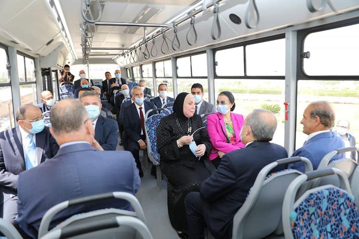 خلال مشاركتها بإحتفالية تفعيل التعاون مع MCV للتصنيع المشترك للأوتوبيس الكهربائي SETIBUS: وزيرة البيئة: 94681