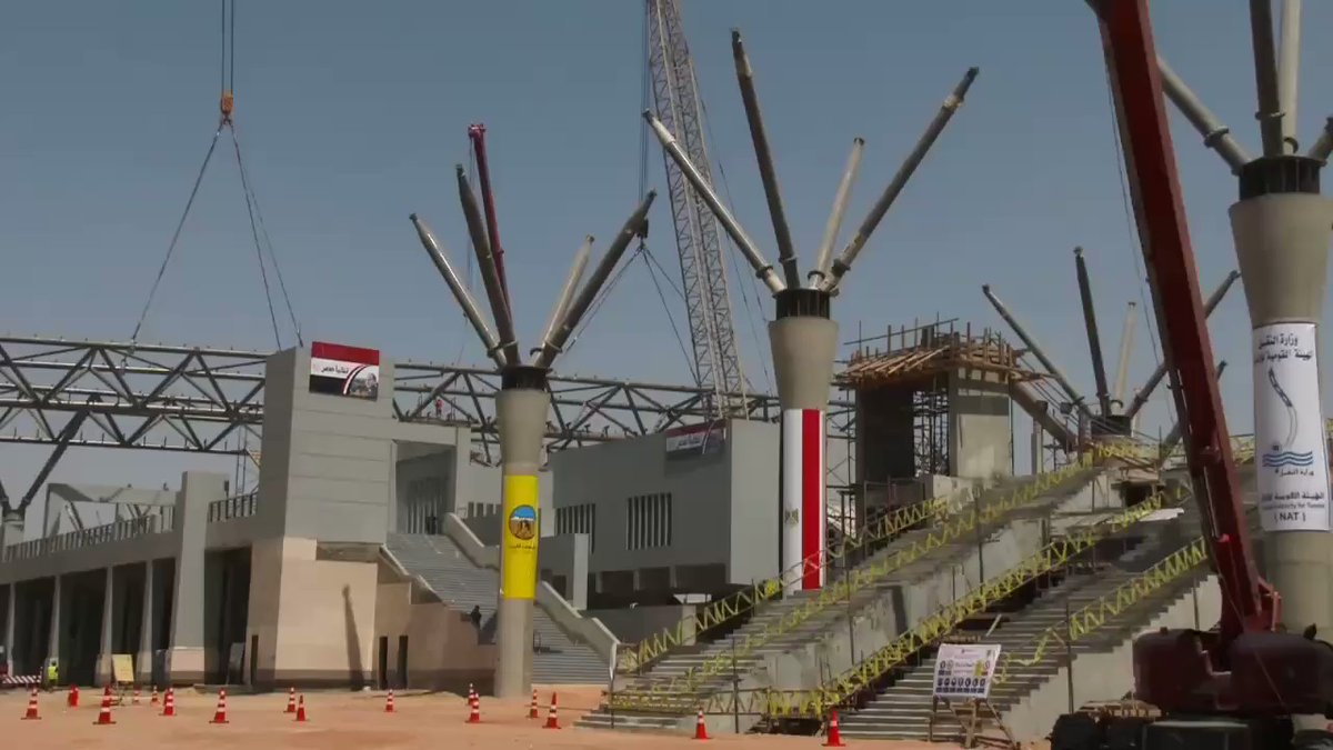 تفقد الدكتور مصطفى مدبولي، رئيس مجلس الوزراء، اليوم، أعمال مشروع القطار الكهربائي LRT (السلام- العاصمة CeSFD9QKsNEQLDgq
