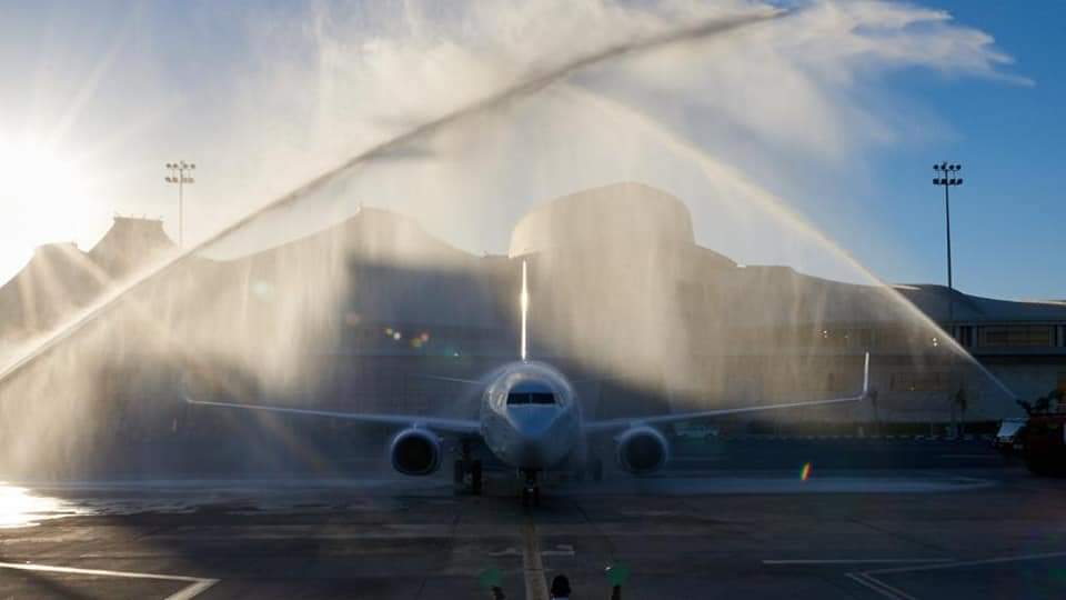 The first flight from "Flydubai" arrived at Sharm el-Sheikh airport today E38 e7XMAAjDli
