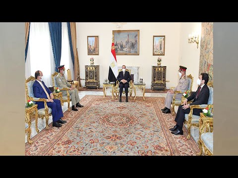 الرئيس عبد الفتاح السيسي يستقبل رئيس هيئة الأركان المشتركة للقوات المسلحة الباكستانية hqdefau 109