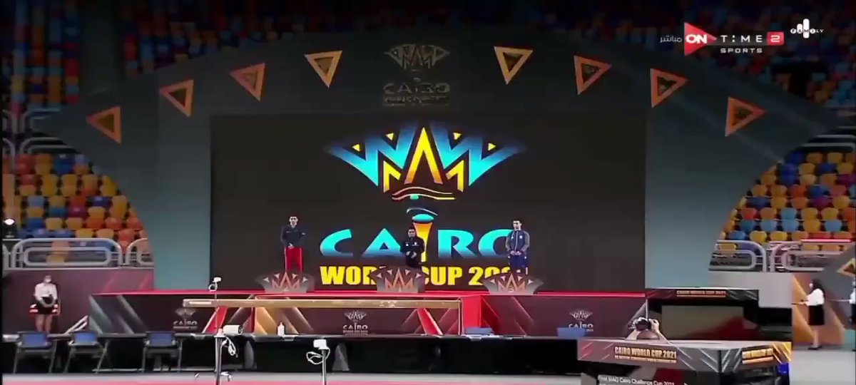 لاعب منتخب مصر على زهران يفوز بذهبية كأس العالم للجمباز الفنى على جهاز الحلق، والمقامة حالياً فى مصر