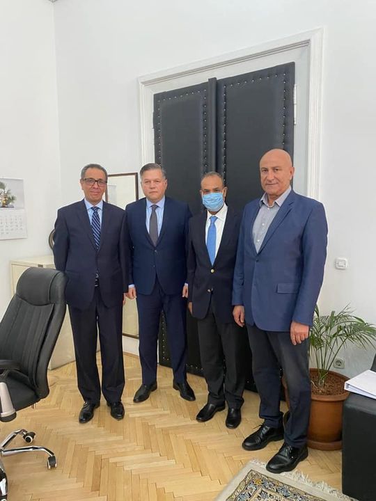 209408037_119591440350711_49687299850827