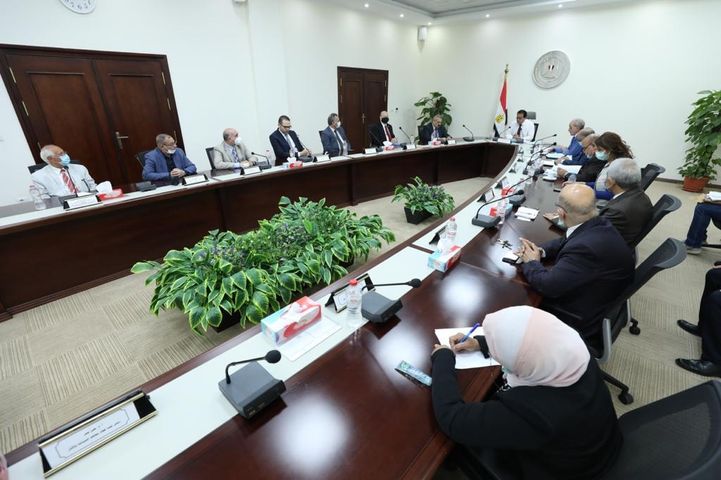 217609892_359904755492365_49763077692435