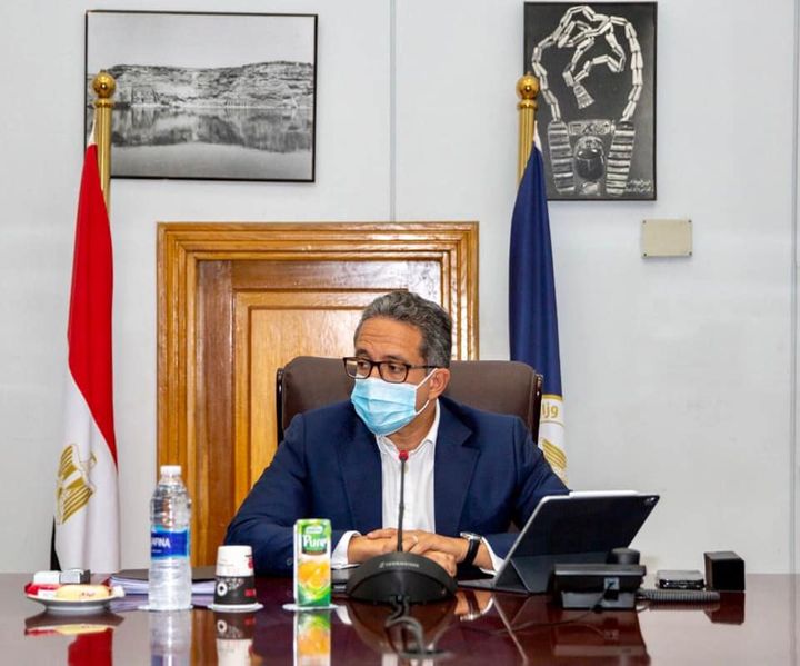 - وزير السياحة والآثار يترأس اجتماع مجلس إدارة المجلس الأعلى للآثار عُقد اليوم اجتماع مجلس 27978