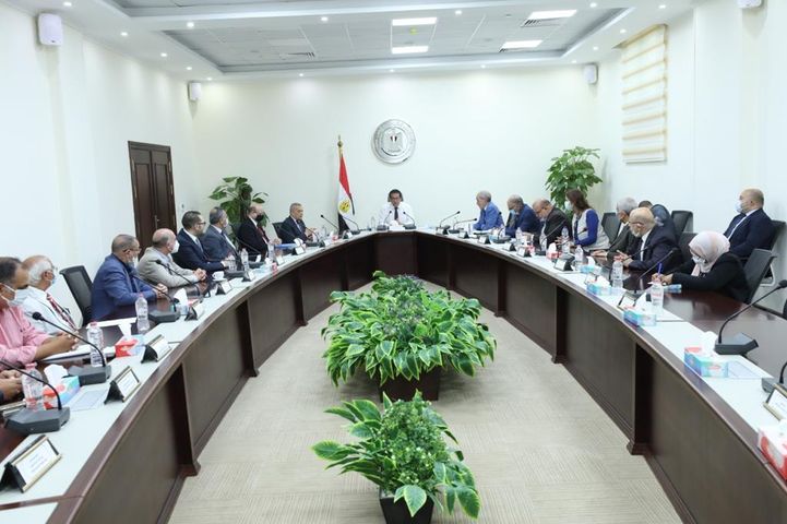 216470926_359904822159025_91726768185666