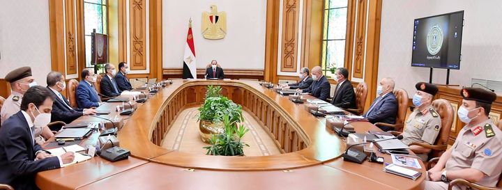 السيد الرئيس يتابع الموقف التنفيذي للبنية الأساسية الخاصة بالعاصمة الإدارية الجديدة، بما تشمله من مرافق، 37258
