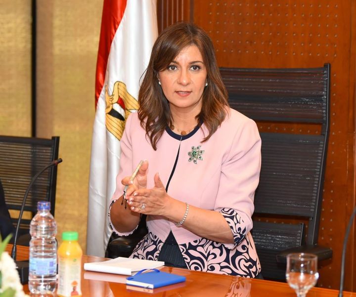 وزارة الدولة للهجرة وشئون المصريين بالخارج: الهجرة: جثامين المواطنين الأربعة ضحايا حرائق 38962
