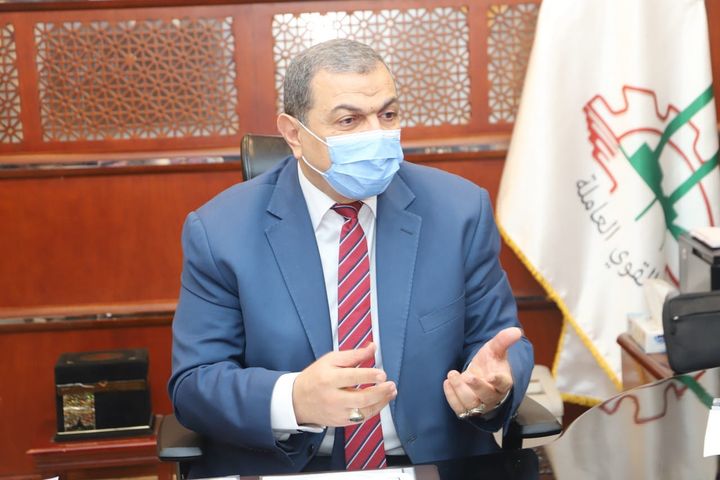 وزارة القوى العاملة: القوى العاملة: التفتيش على 242 منشأة واستخراج 125 شهادة قياس مستوى المهارة 43092