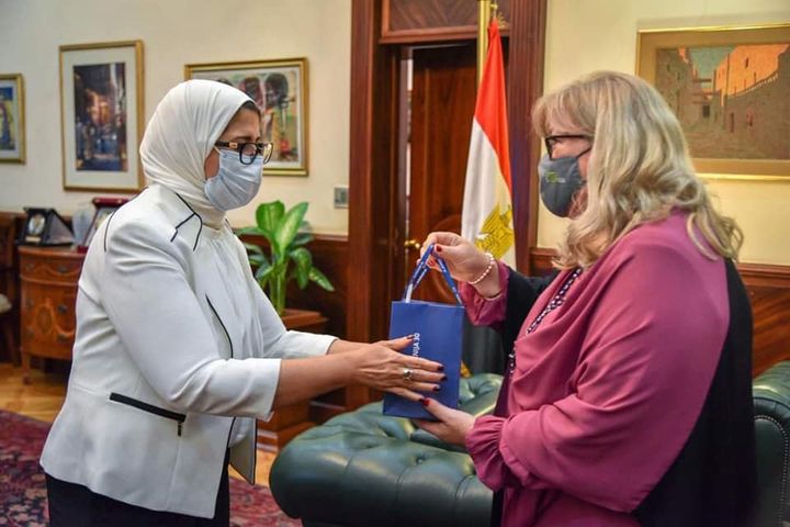 215771997_177860511051044_11855130689263