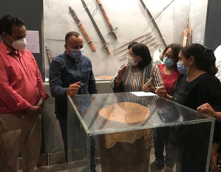 افتتح منذ قليل الدكتور مصطفى وزيري الأمين العام للمجلس الأعلى للآثار، معرضاً أثرياً مؤقتاً عن 58714