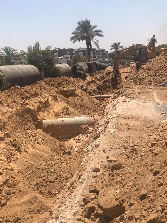 مسئولو الإسكان يتفقدون أعمال تنفيذ خطوط انحدار عملاقة ضمن تطوير منظومة الصرف الصحى بالقاهرة الجديدة قام 71696