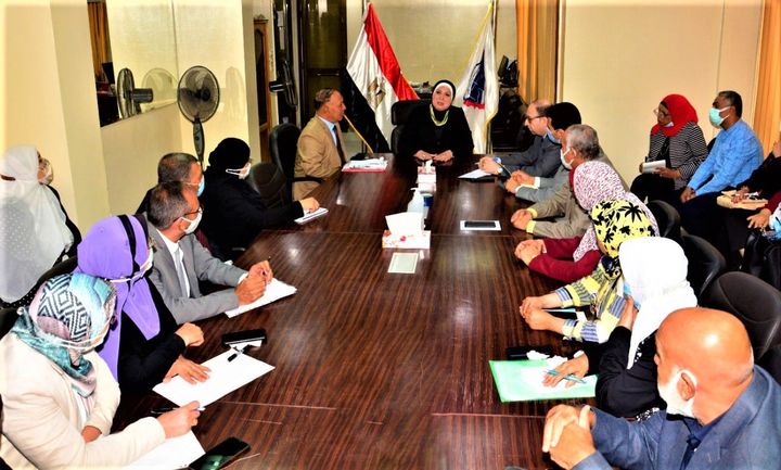 وزارة التجارة والصناعة: وزيرة التجارة والصناعة تستعرض مع قيادات الكفاية الإنتاجية رؤية 72573