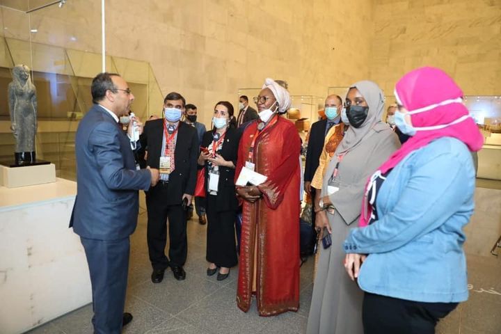 يواصل المتحف القومي للحضارة المصرية في استقبال ضيوفه من الوزراء والمسئولين والشخصيات العامة من 93146