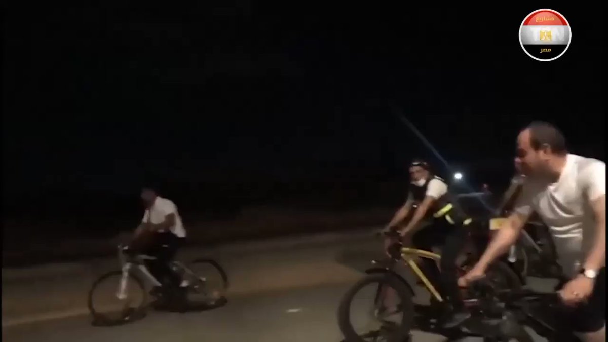 قال الرئيس عبد الفتاح السيسي، خلال حواره مع أحد المجندين للتعرف على أحواله والاستماع إلى خططه المستقبلية XQPv5IYaVs9q6Tu