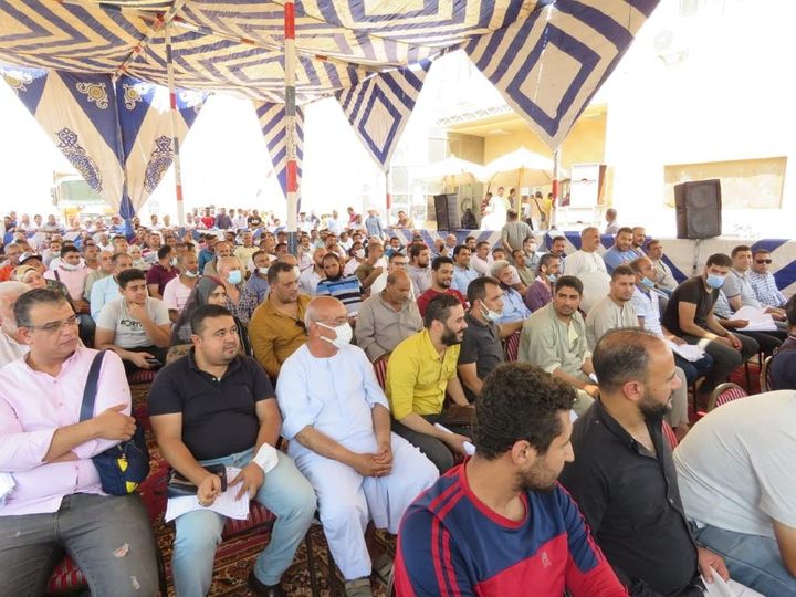 رئيس الجهاز: بيع ٦ محال تجارية وصيدلية بالمزاد العلنى بمدينة العبور الجديدة لدعم الخدمات بالمدينة صرح 12200