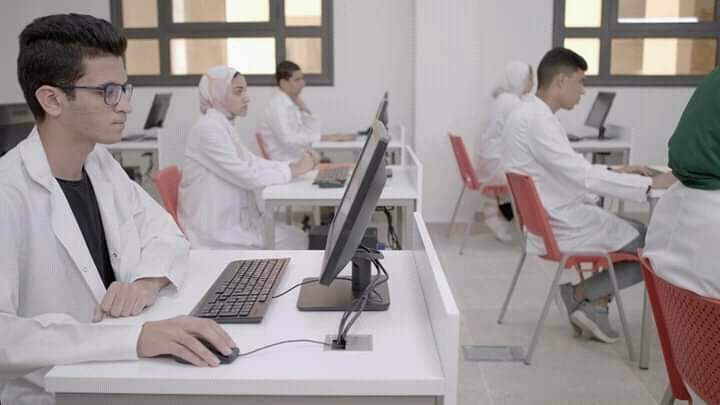 دليل الطالب لاختبارات القدرات (الجزء السابع) كليات التمريض عزيزي الطالب: إذا كانت أهدافك وميولك الالتحاق 20412